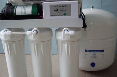 净水器代理加盟 家庭服务市场的蓝海机遇